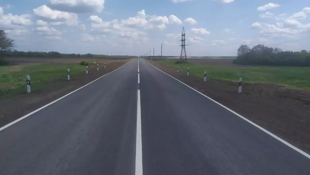 В Ростовской области закончили ремонт дороги к Луганску