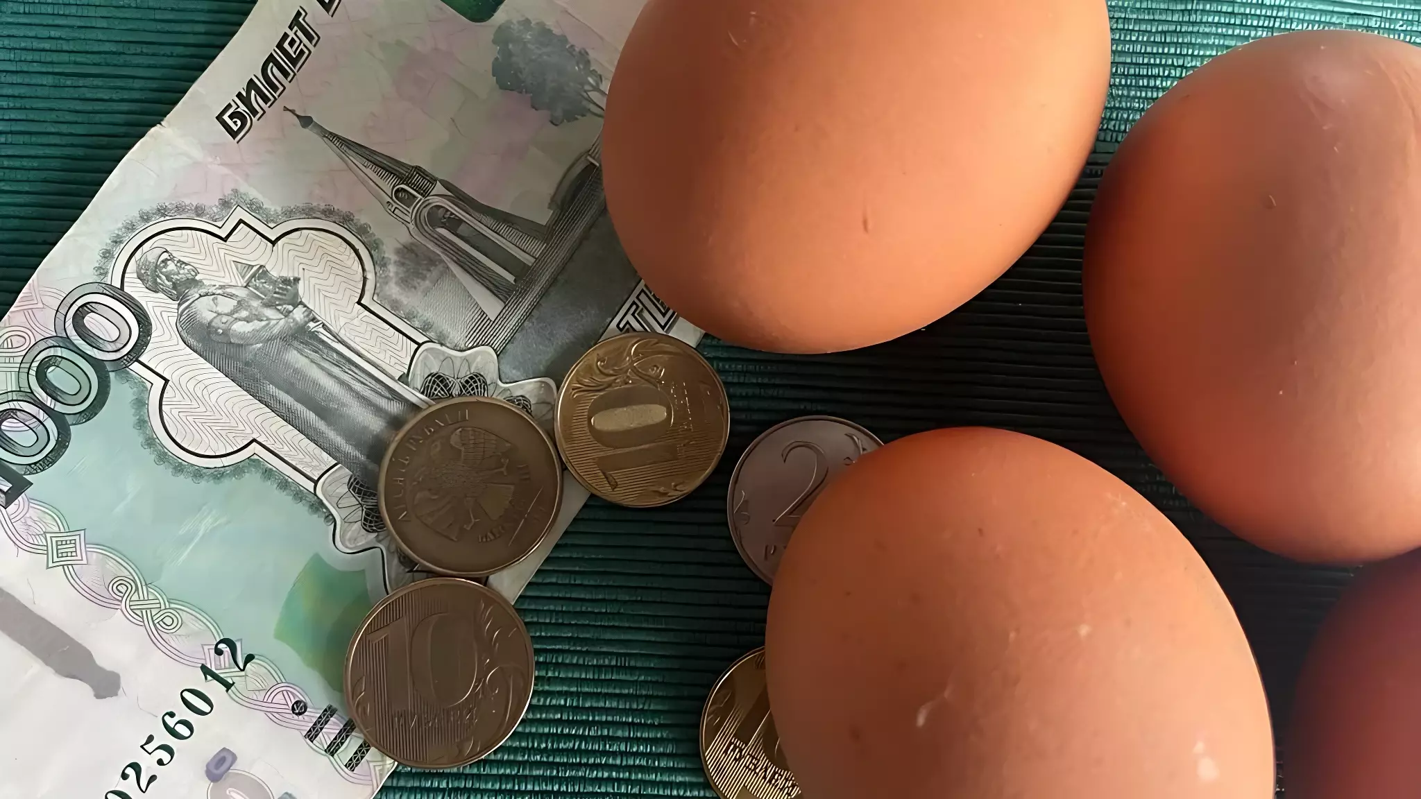 Яйца начали поштучно продавать в Ростове-на-Дону после резкого подорожания