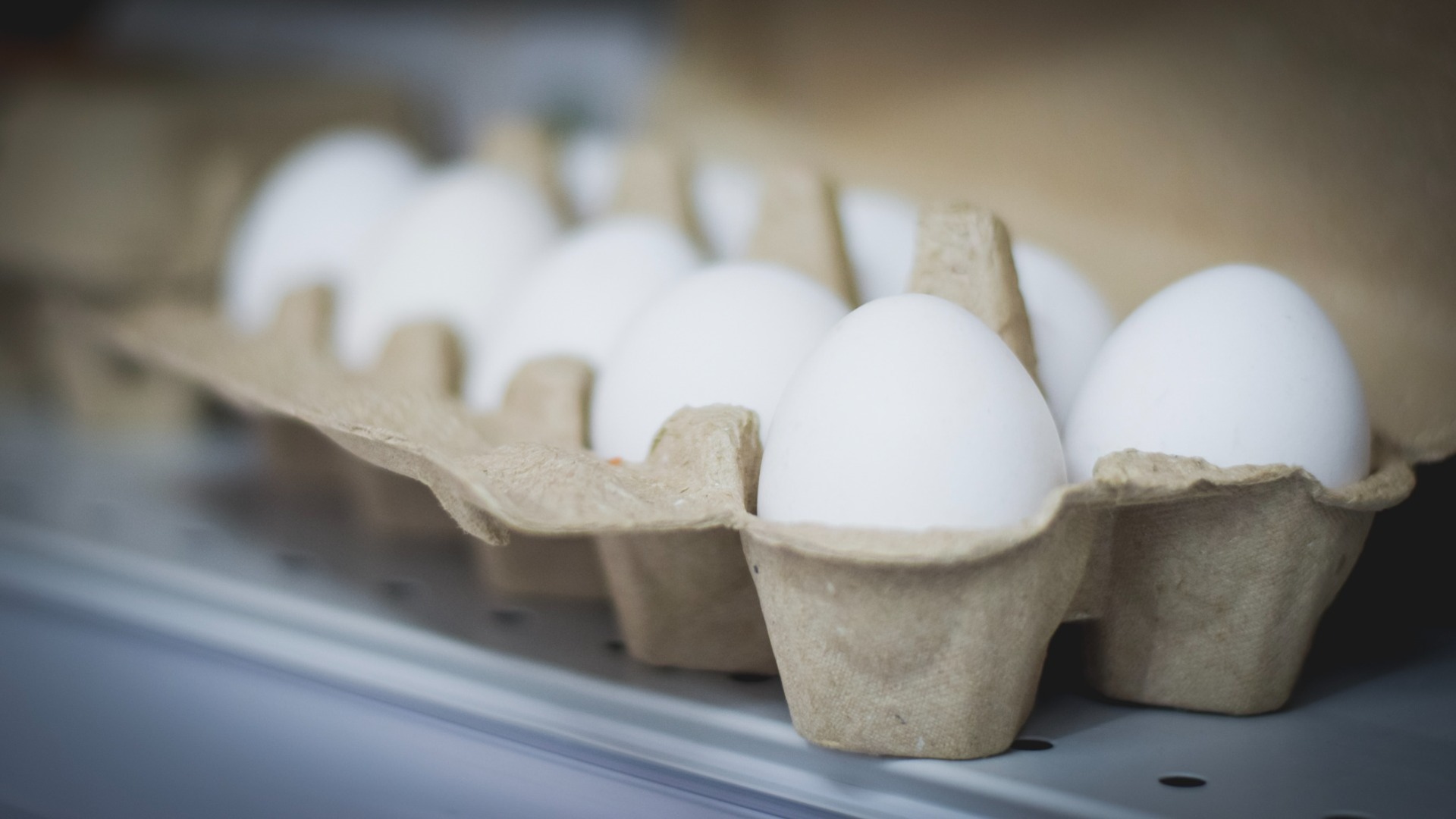 Яйца в Ростовской области за месяц подорожали почти на 5%, а мясо — на 2%