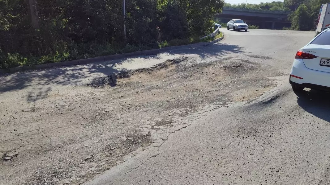 Проблемы уже начались: эксперт предупредил об ухудшении качества дорог в Ростове