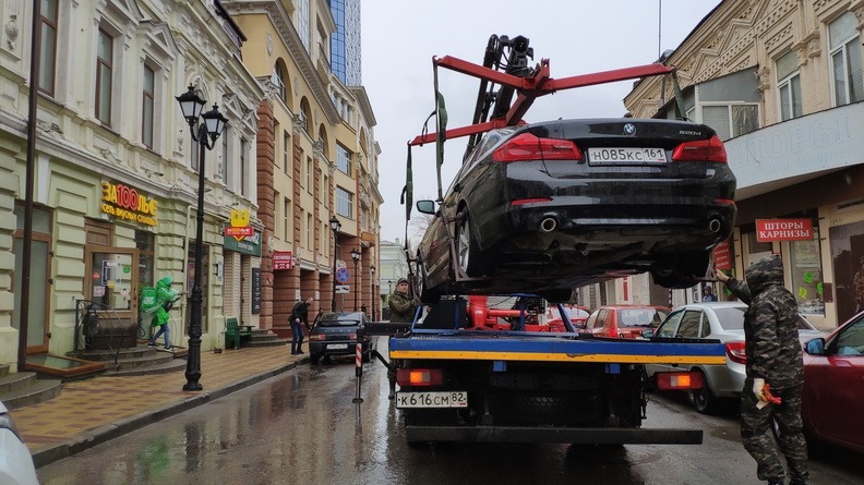 В Ростове ищут подрядчика для перевоза и хранения задержанных машин на штрафстоянках