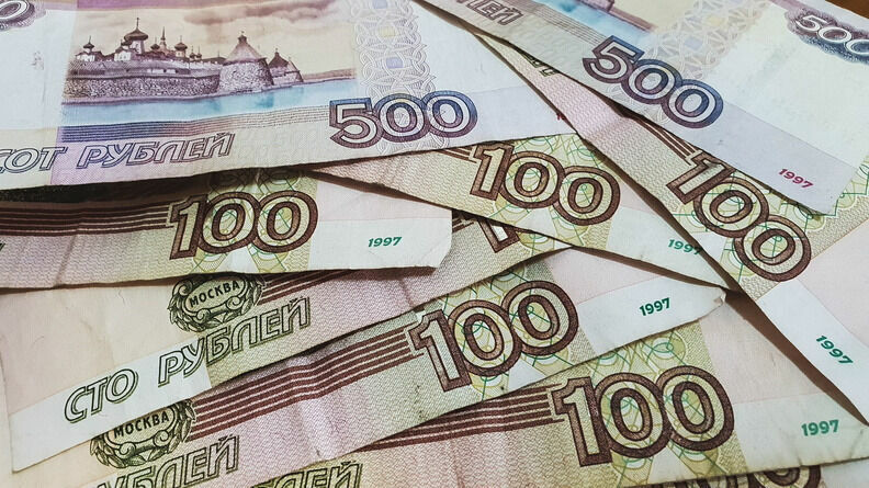 Жители в Ростовской области в 2022 году набрали кредитов на 608 миллиардов рублей