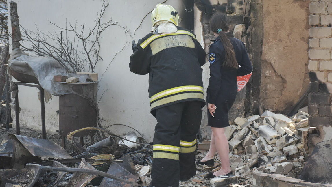 В Ростове число жертв пожара на Сиверса выросло до двух человек
