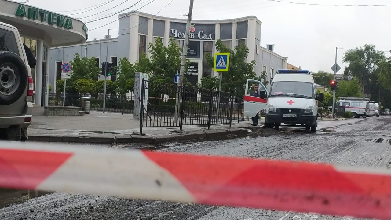 Очевидица рассказала, как ракета прилетела в центр Таганрога 28 июля