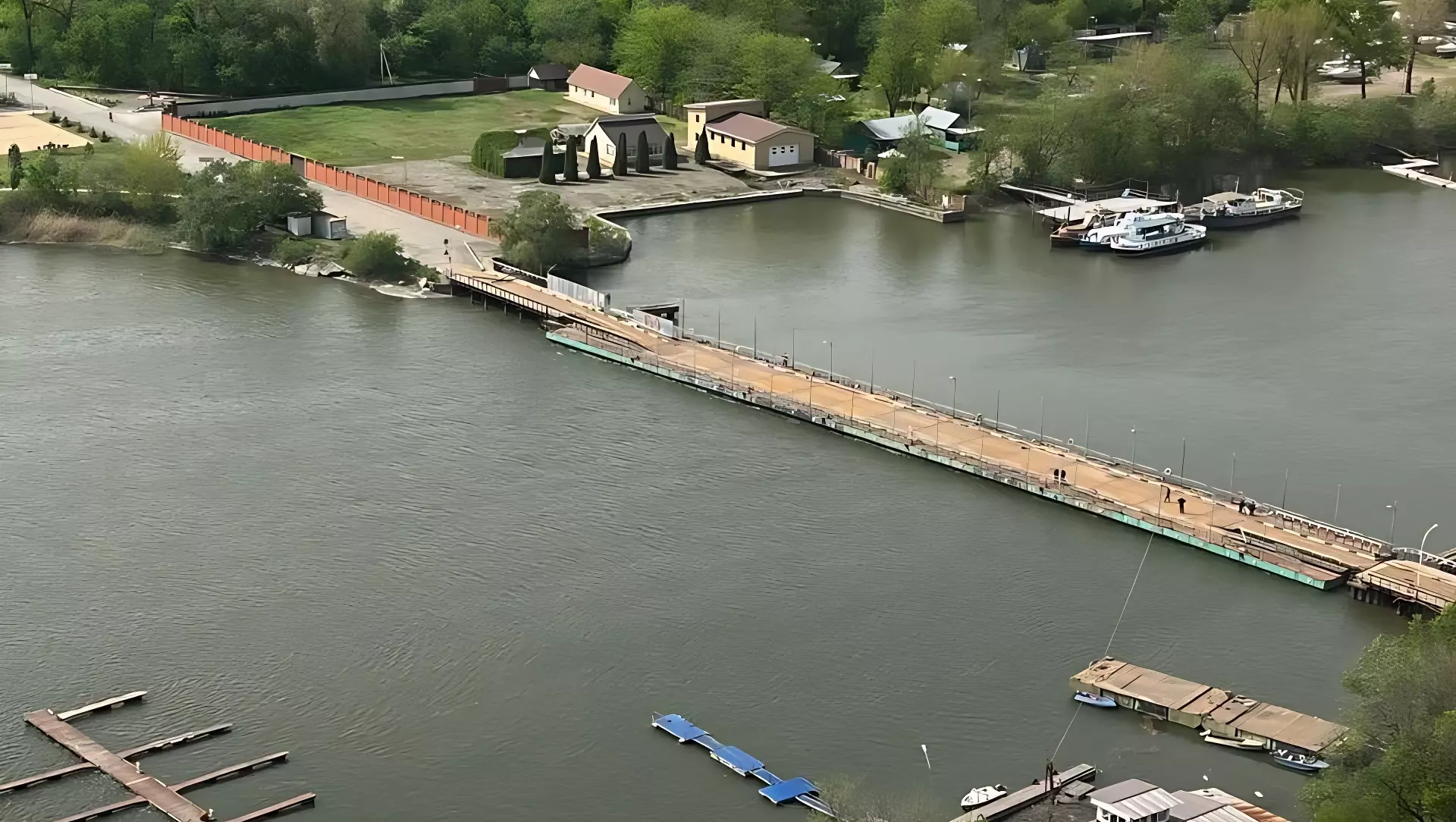 В Ростове-на-Дону закончили строить мост на Зеленый остров