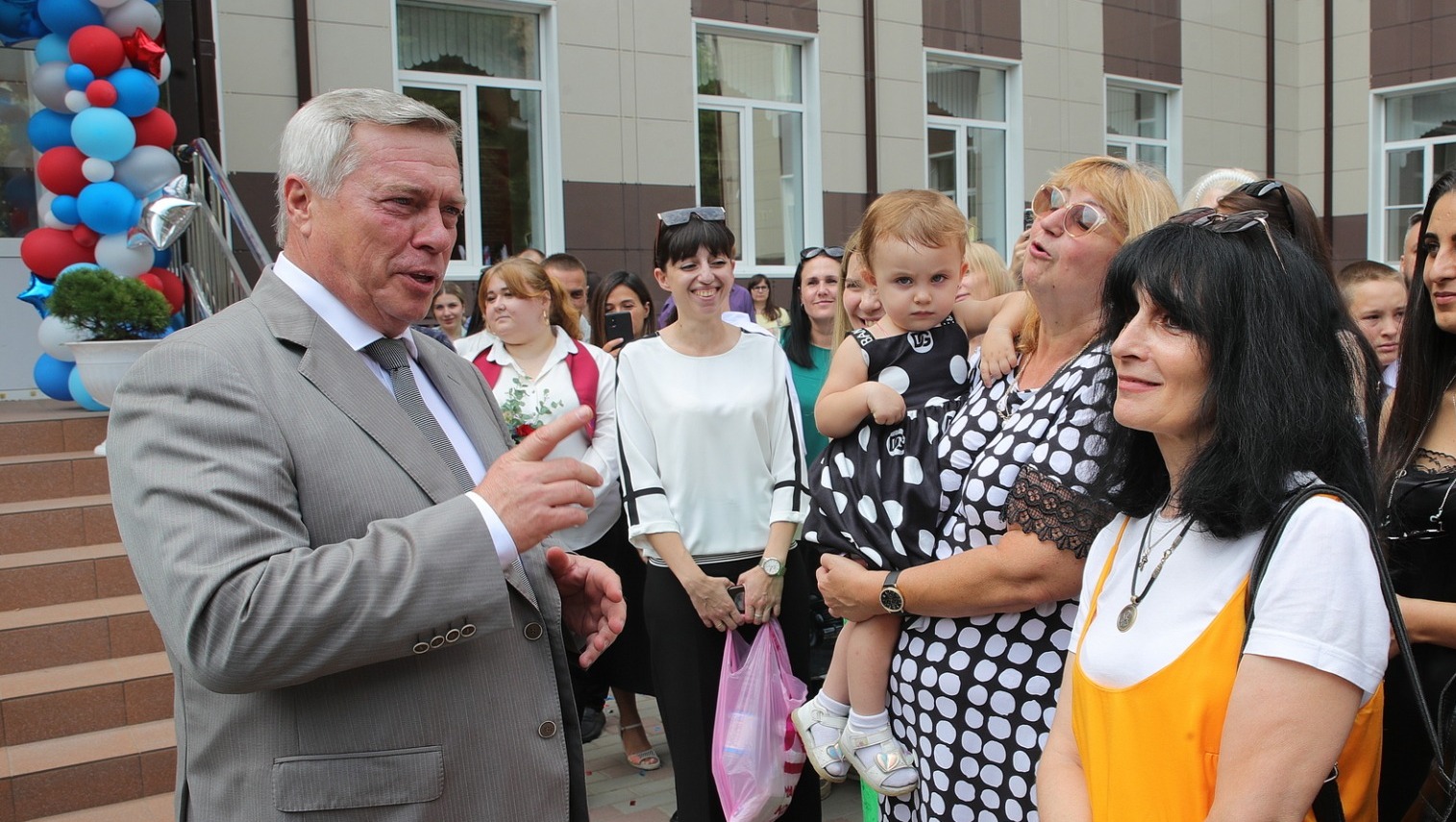 Губернатор Василий Голубев пообещал не возвращать масочный режим в Ростовской области