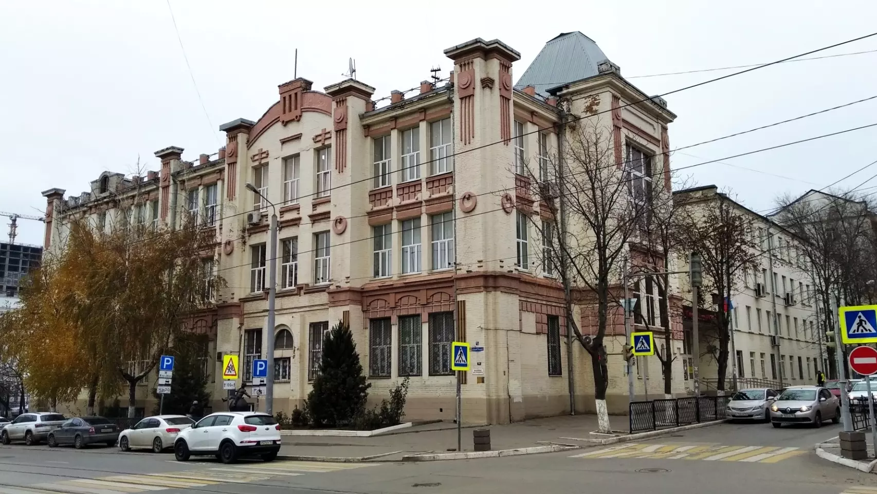 Госэкспертиза разрешила реставрацию мужской гимназии имени Н. Степанова в Ростове
