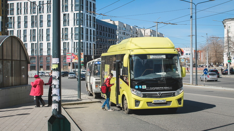Запущен прямой автобусный рейс из Таганрога в Волгоград