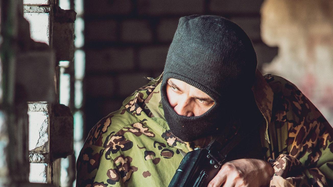 В Ростове осудили члена террористической ячейки, действовавшей в колонии в Калмыкии