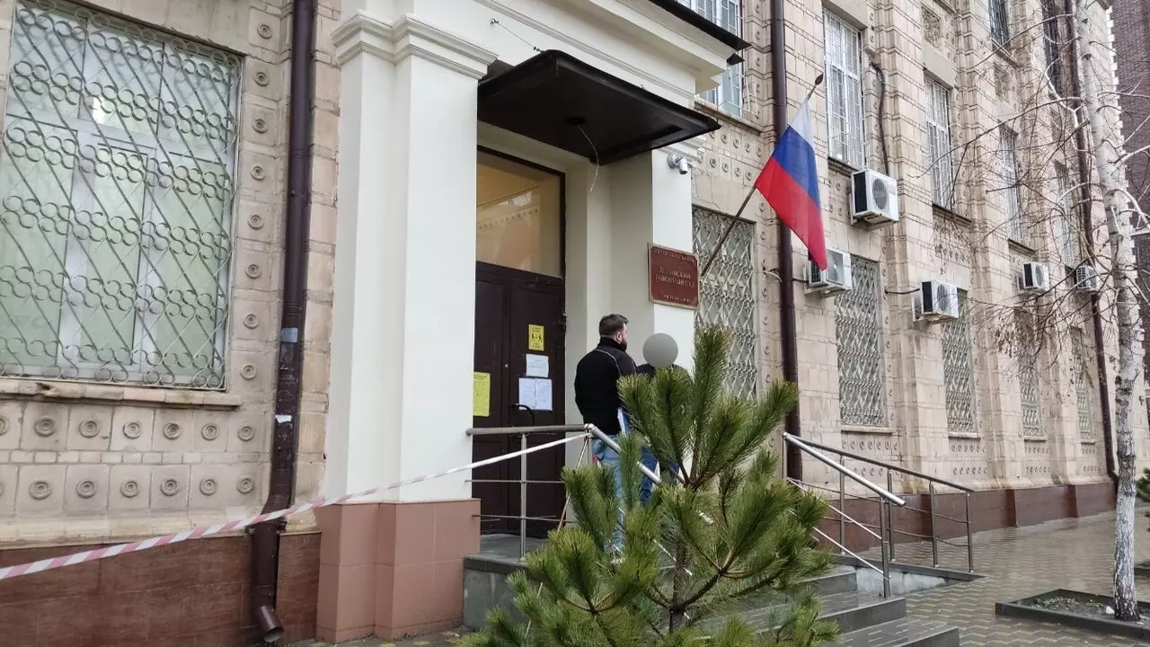Стали известны подробности обысков в Ленинском райсуде в Ростове 20 ноября
