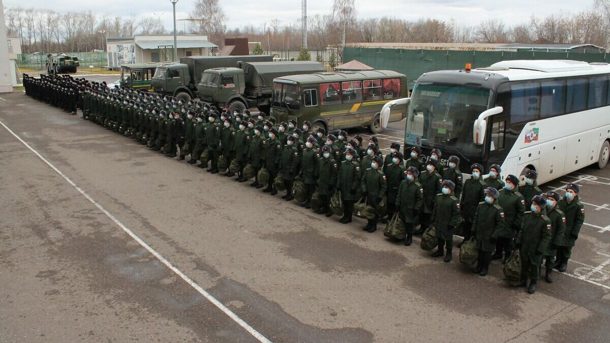 Автобусы с мобилизованными отправили из Ростовской области