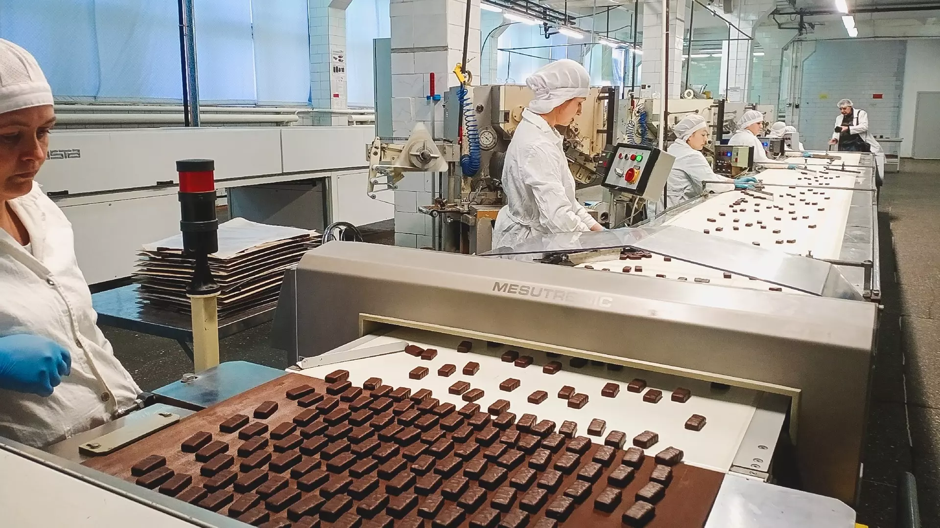 Жители Ростовской области могут остаться без шоколада из-за роста цен на какао