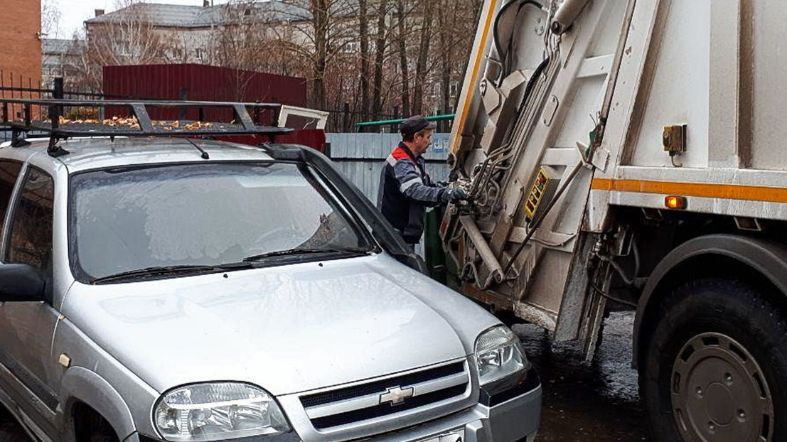 Жители Ростова считают необоснованным увеличение тарифа на вывоз мусора