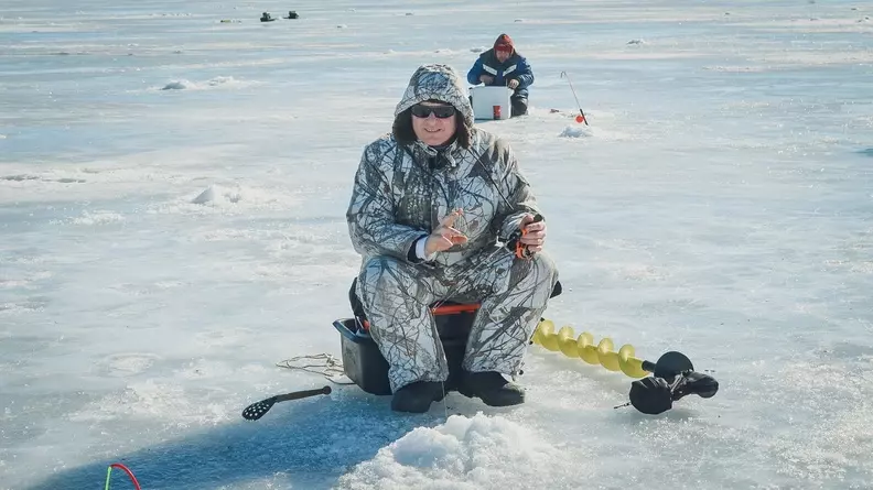 Рыбак в Ростовской области поймал амура размером с человека