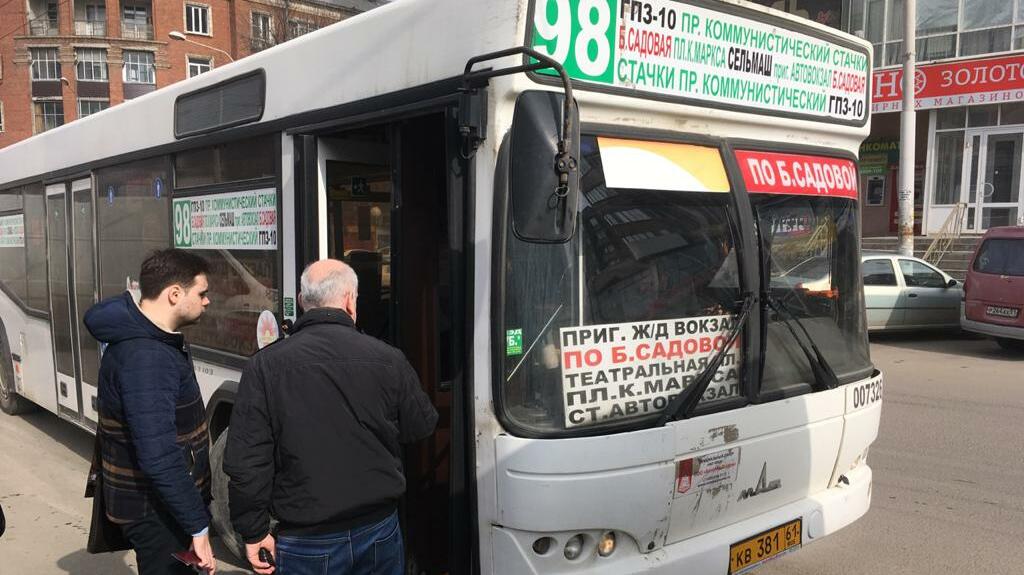 Власти Ростова заявили о нехватке водителей автобусов
