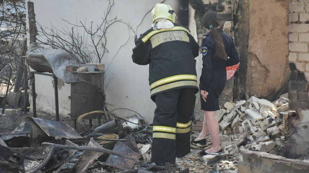 В Ростовской области при пожаре погибла хозяйка частного дома