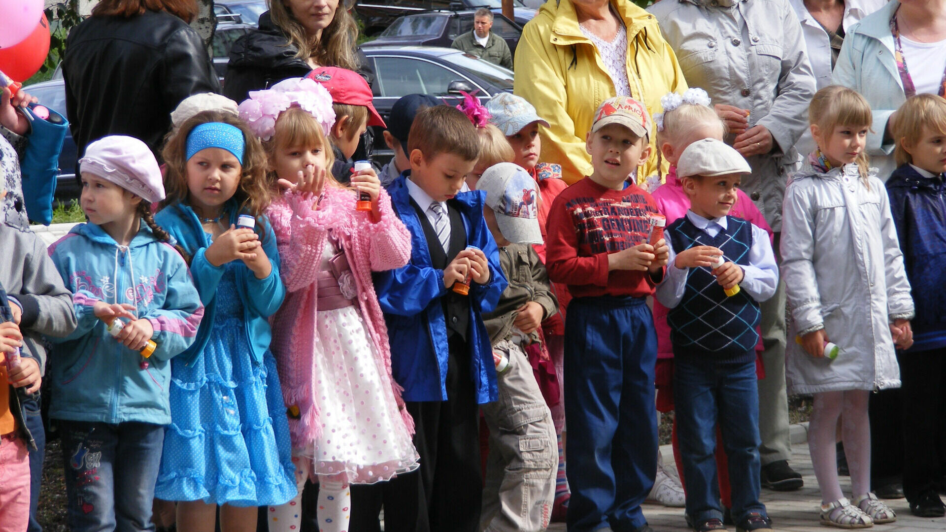 Ростовчане могут получить 33 000 рублей на летний отдых детей