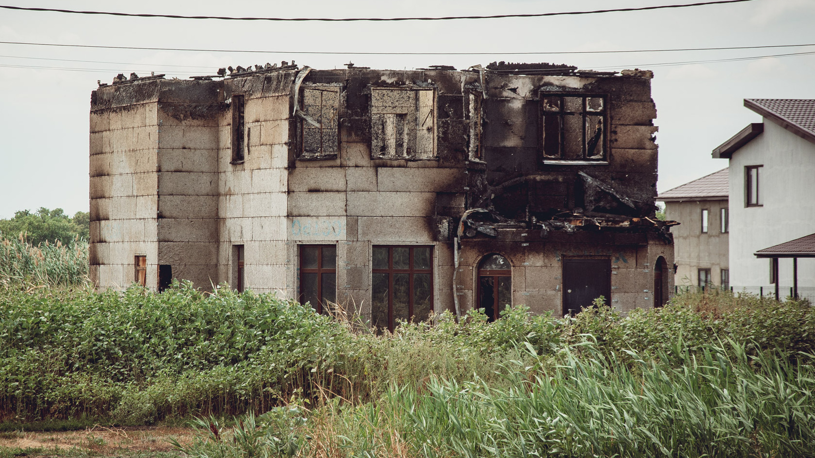 Жилые дома рядом с Ростовской областью обстреляла армия Украины