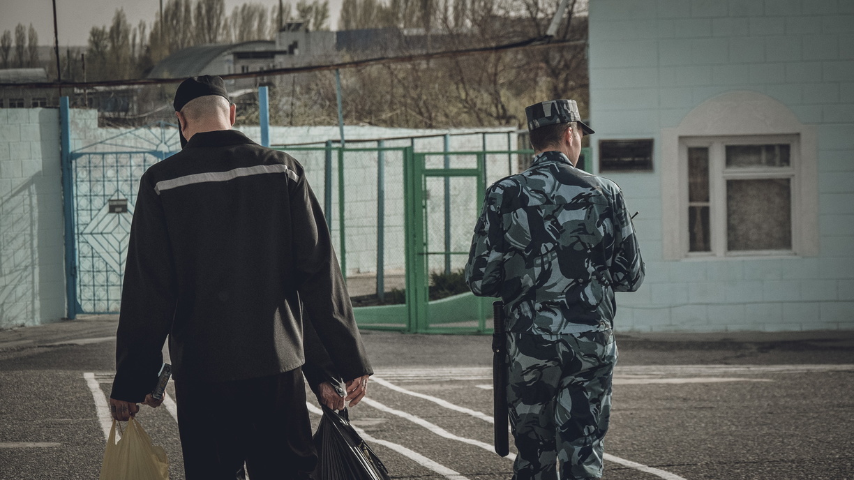 В Ростовской области из колонии-поселения убежал заключенный 28 мая
