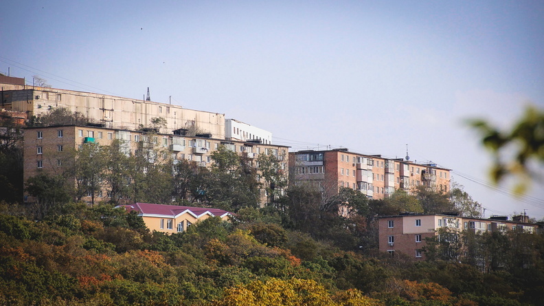 На вторичном рынке недвижимости в России упали цены