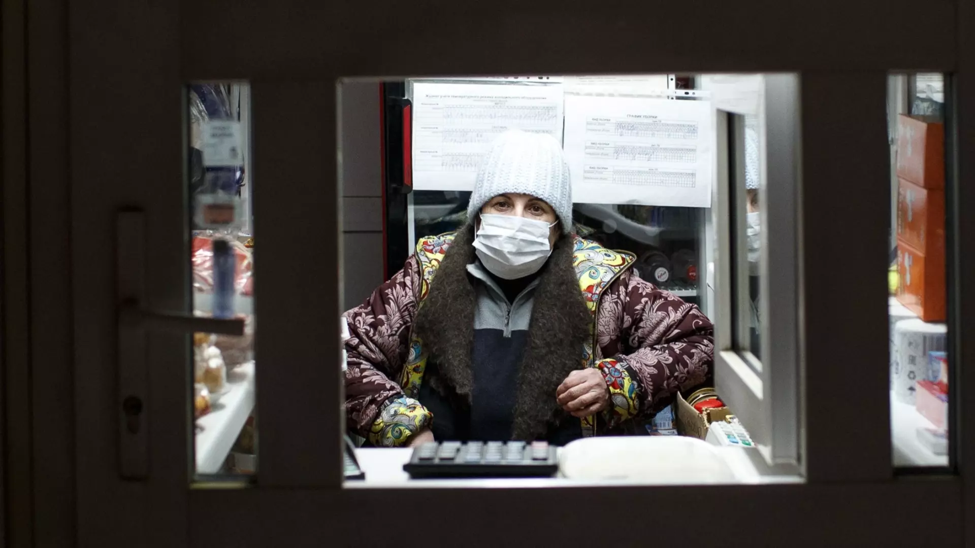 Табачные ларьки у школ будут массово закрывать через суды в Ростовской области