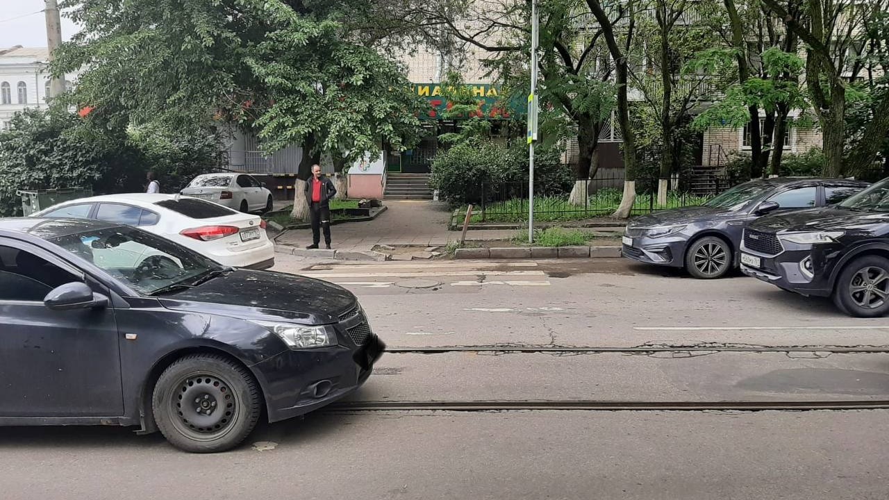 Водитель сбил 10-летнюю девочку в Ростовской области