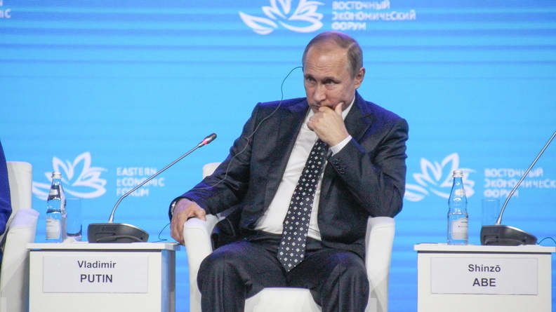 Президент Путин провел совещание в штабе группировки спецоперации в Ростове-на-Дону