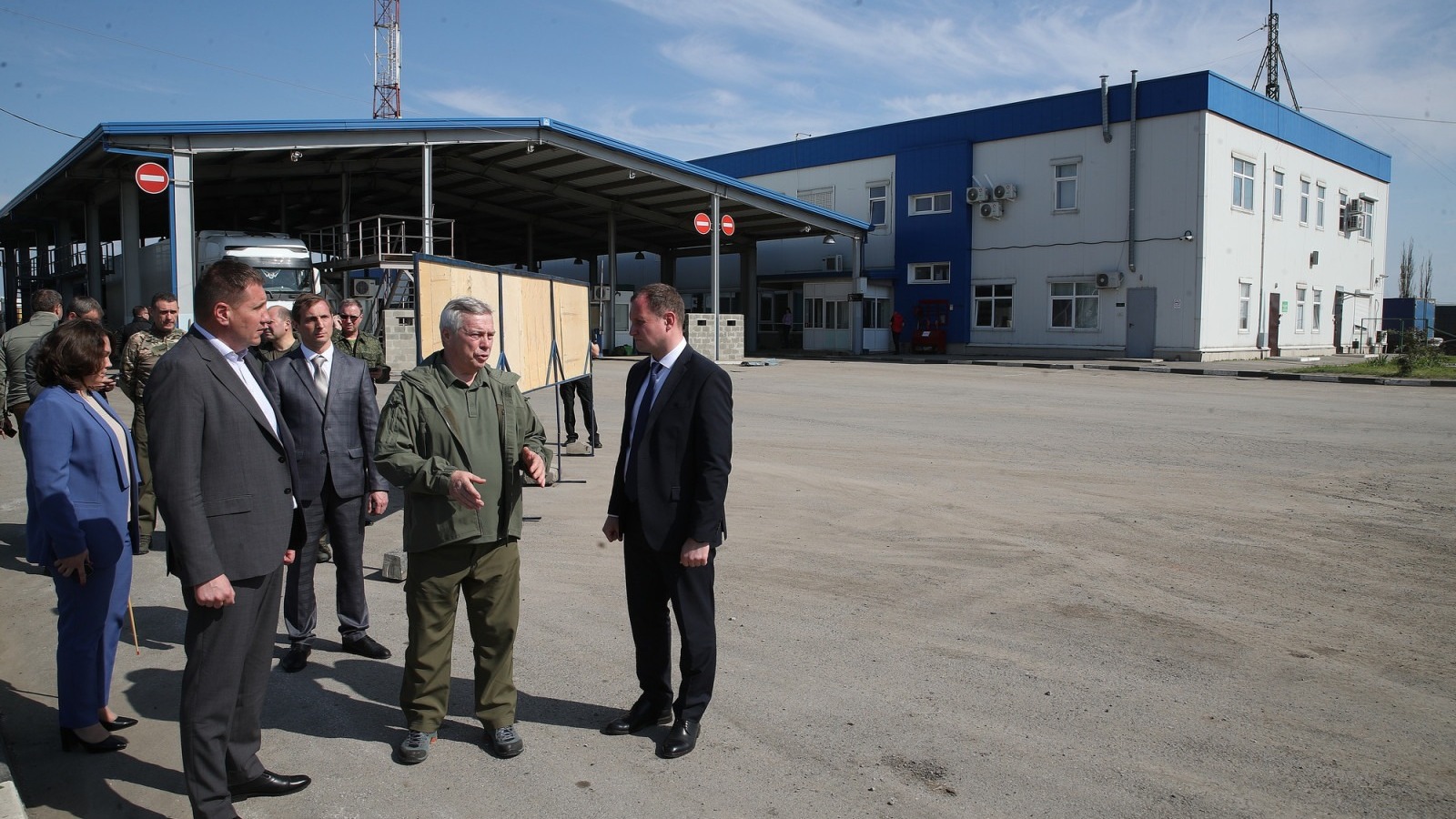 Дополнительные коридоры для транспорта появятся на границе Ростовской области с ДНР