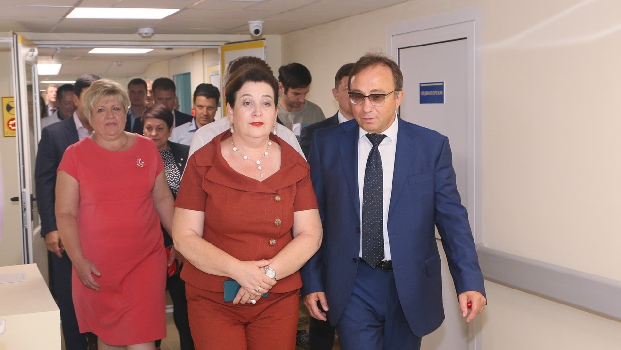 Почти 40 свидетелей могут допросить по делу экс-главы донского Минздрава Быковской