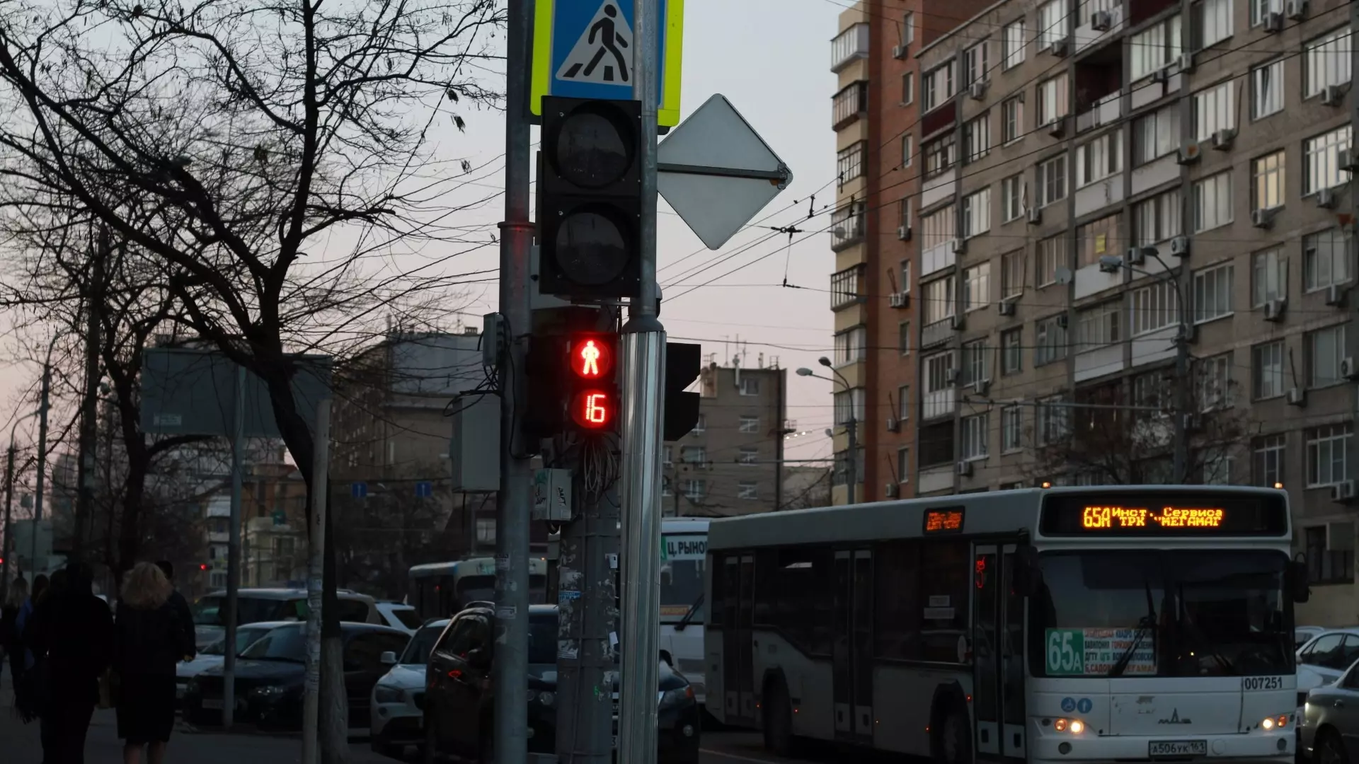 АТП Ростова запланировали покупку 45 новых автобусов