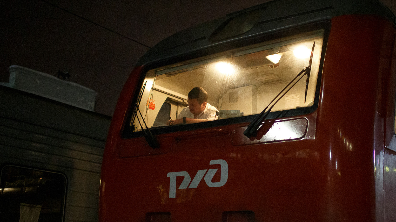 В Ростовской области поезд насмерть сбил 67-летнего мужчину 14 декабря 2021 года