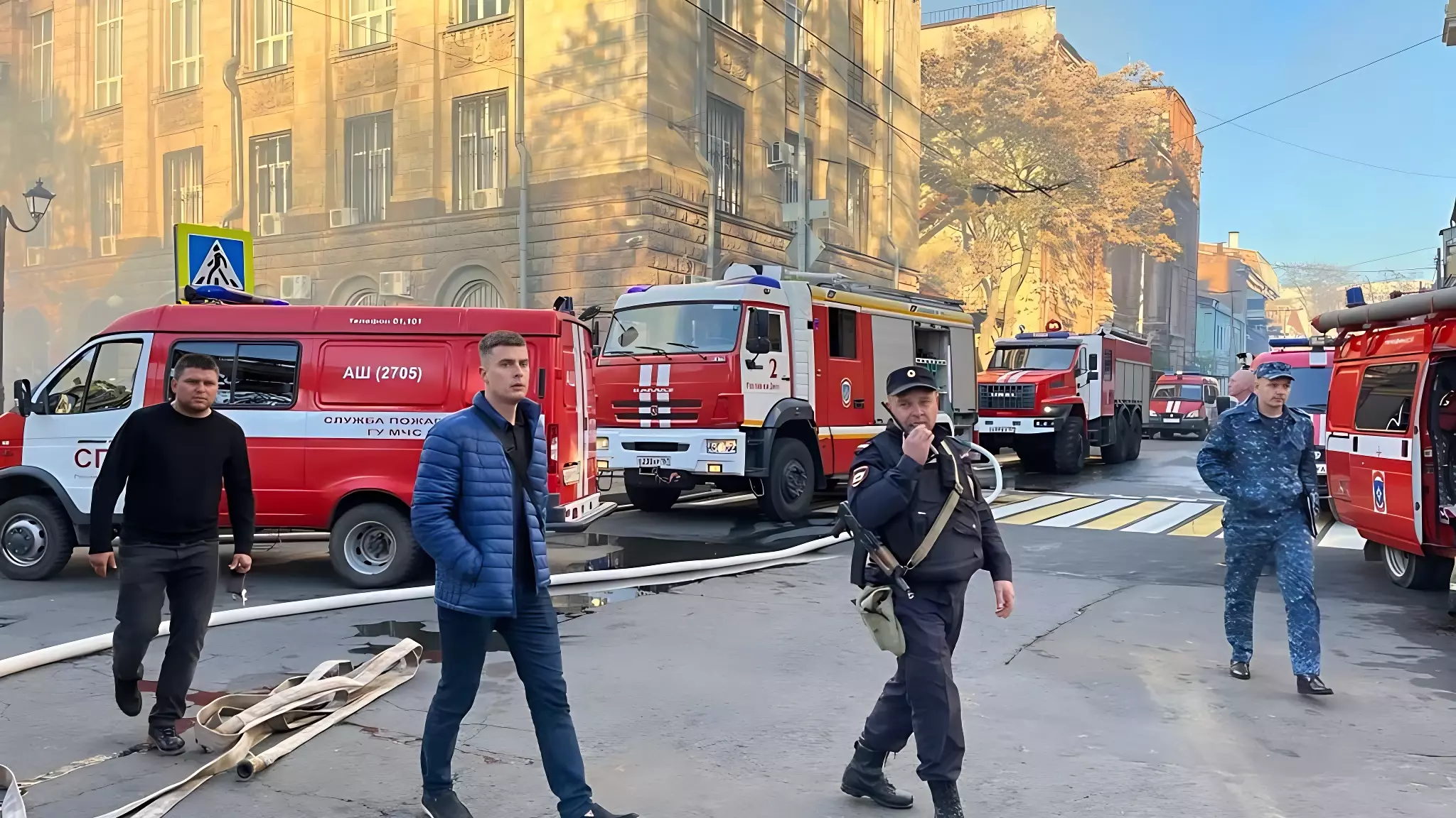 Пожар в старинном здании на Серафимовича Ростова 7 ноября