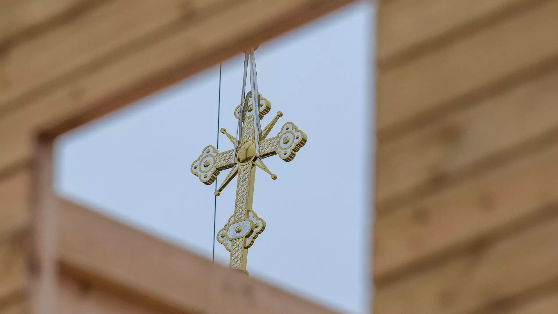 Уголовное дело завели на блогера из Волгодонска за сториз с крестом