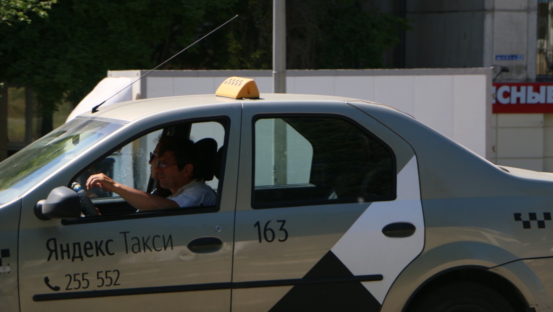 «Это неадекватно!»: почему цены на такси в Краснодаре буквально «взлетели»?