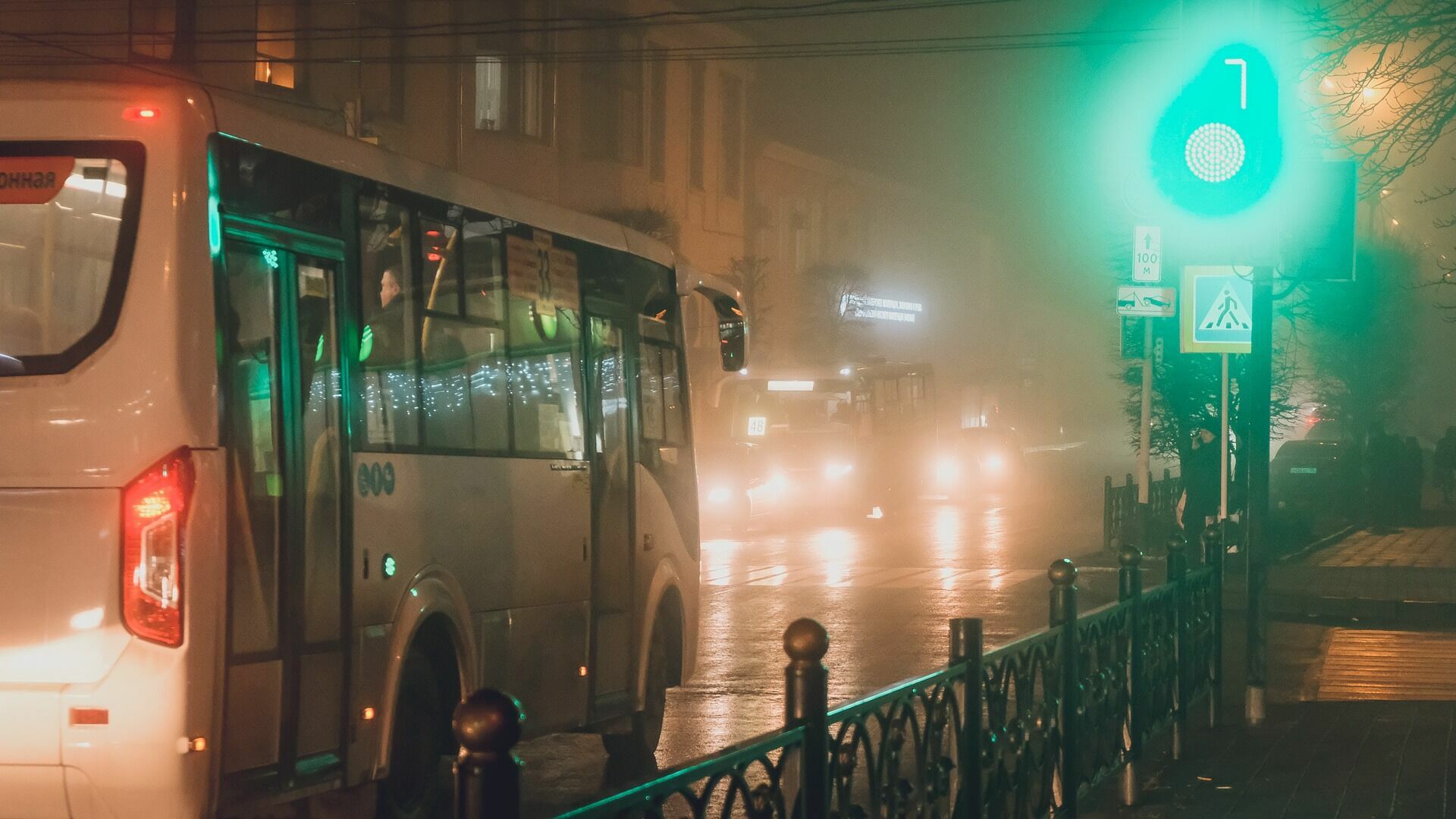 До 8 января на линии в Ростове будут выпускать меньше четверти автобусов
