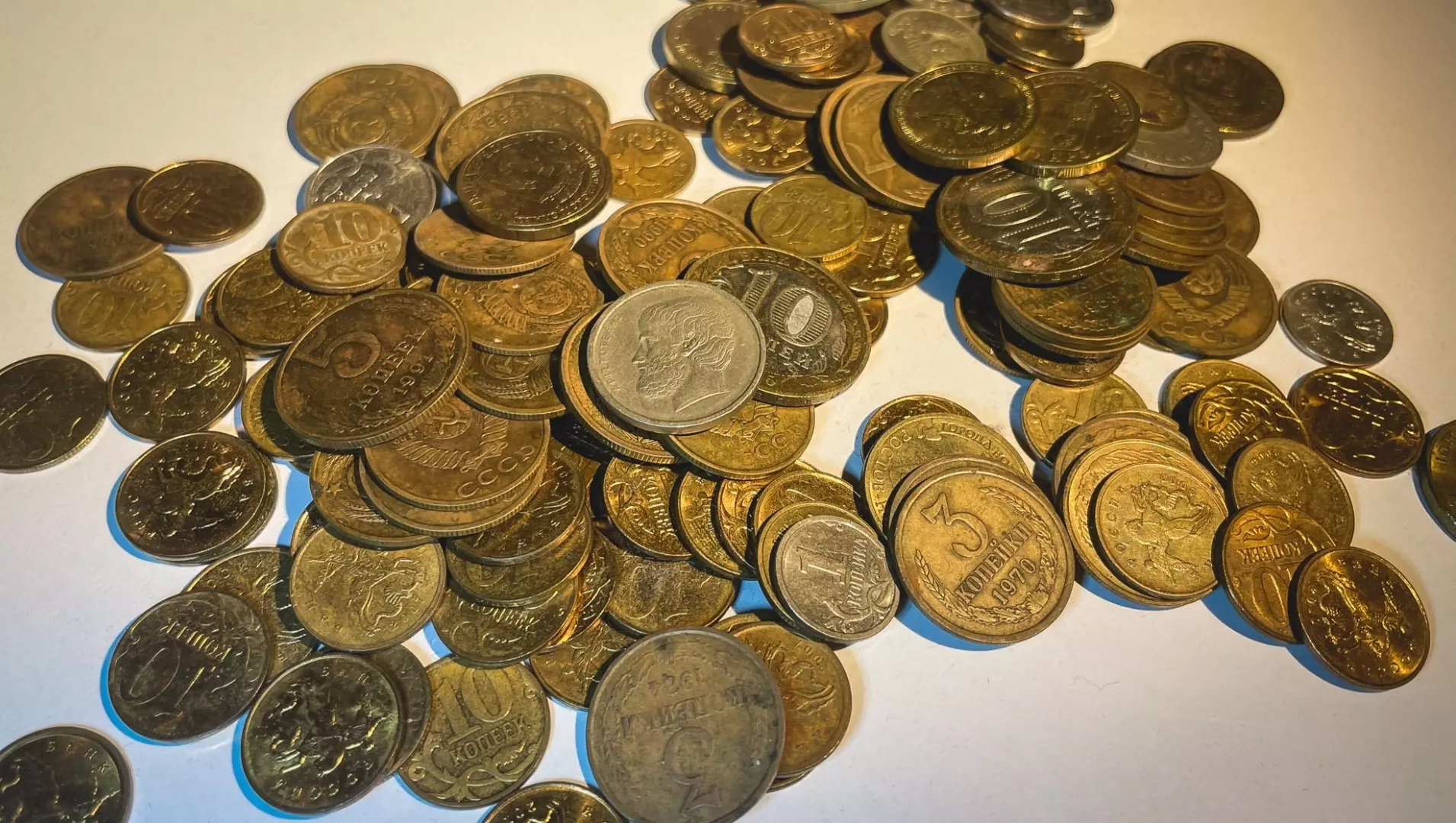 В Ростове продают монеты с портретом Николая II и польские злотые за 45 млн рублей