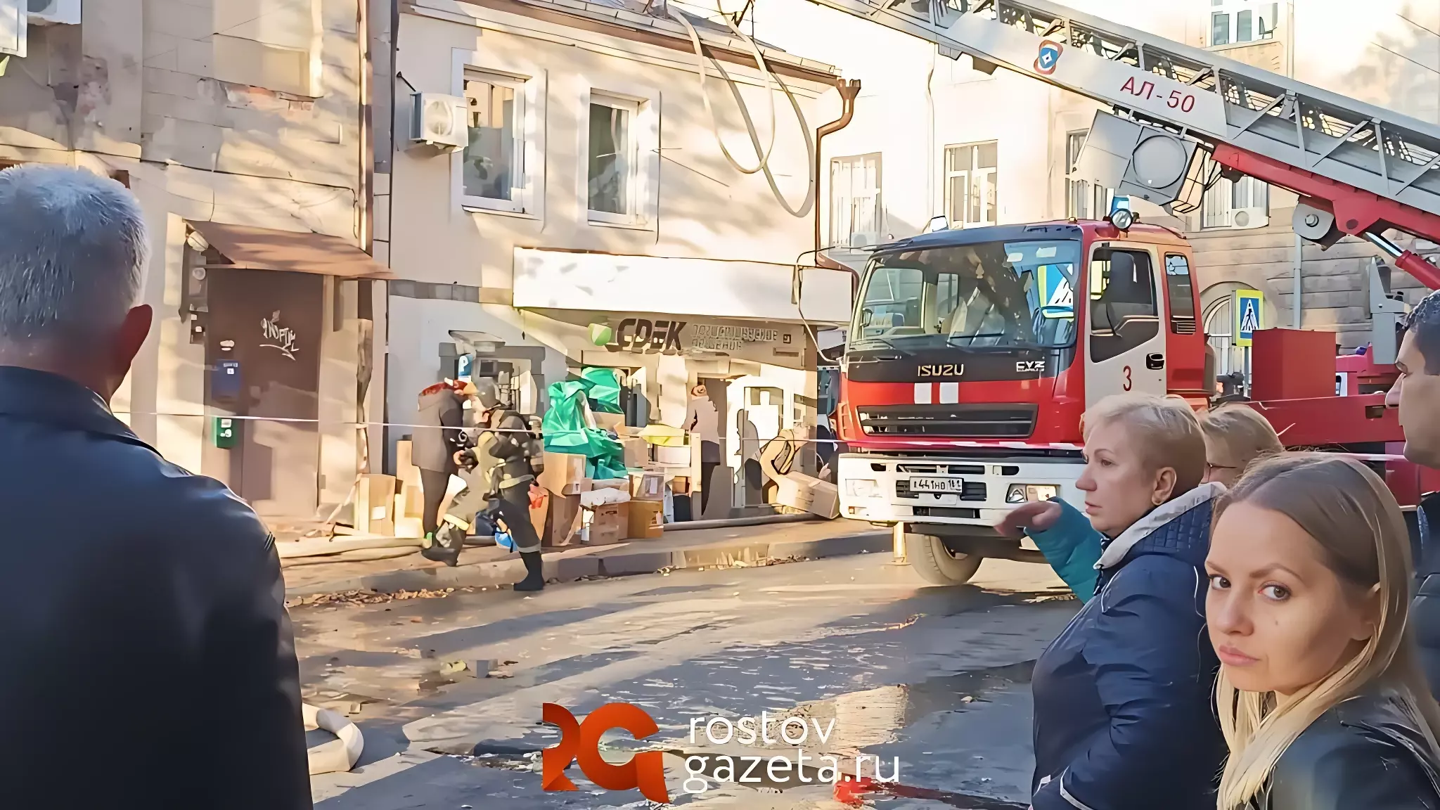 В Ростове пожар спровоцировал огромные пробки в центре города