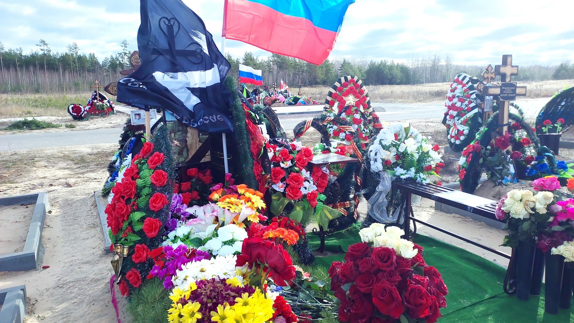 Памятные плиты с именами погибших воинов установят на Аллее славы в Ростове