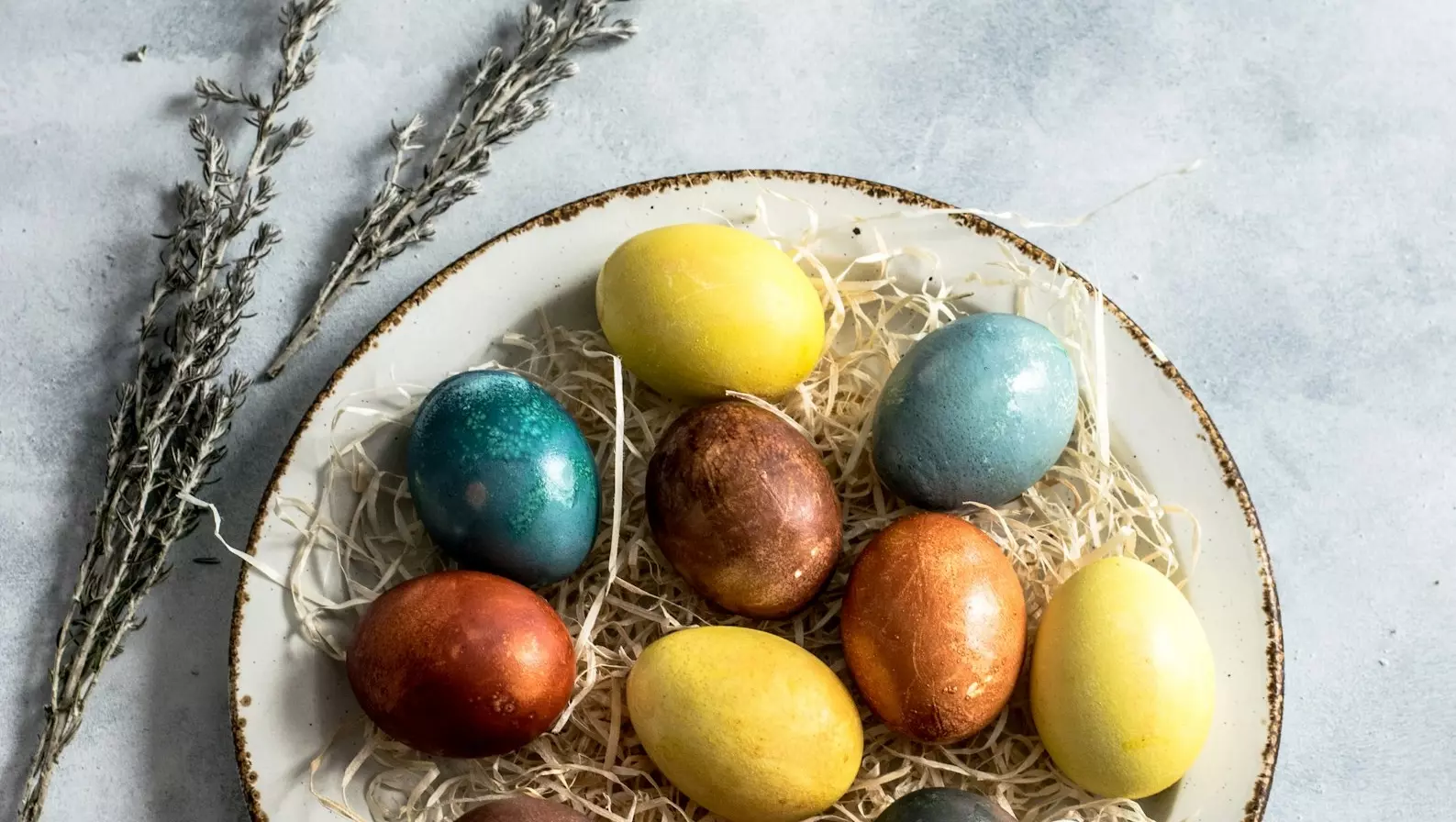 Эксперт рассказал, что будет с ценами на яйца в Ростовской области перед Пасхой