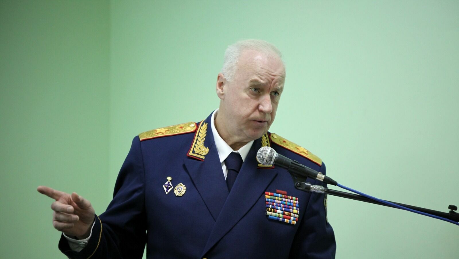 Глава СК РФ Бастрыкин поручил проверить массовое отравление детей в донской школе