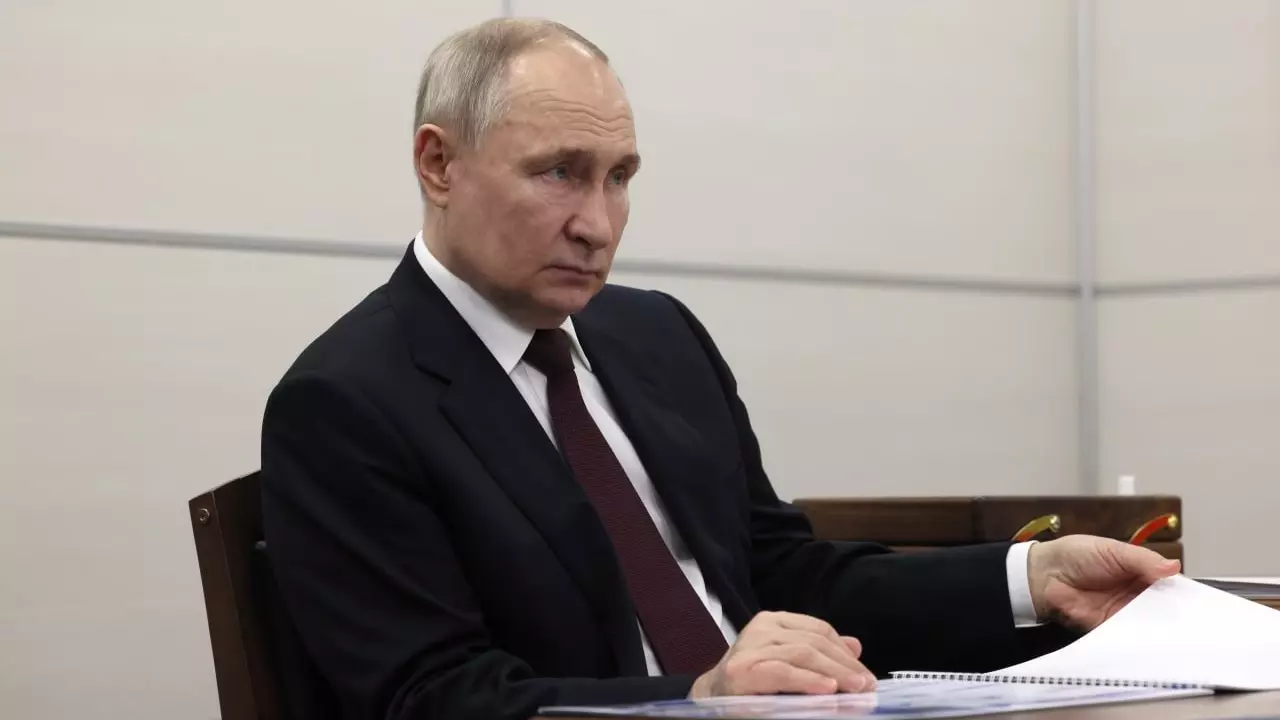 Владимир Путин побеждает на выборах президента после обработки 50% голосов