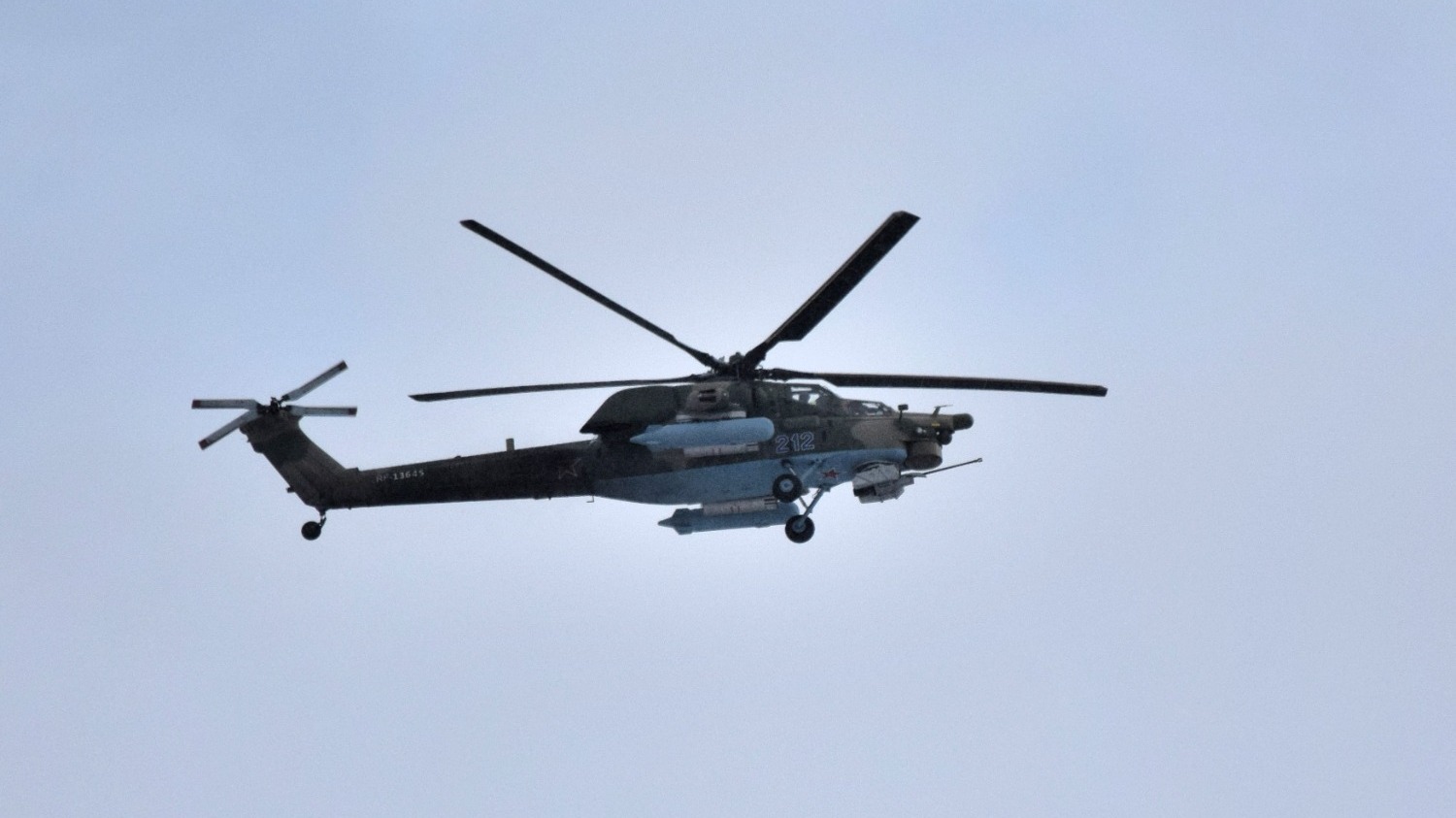 Отряд вертолетов против БПЛА