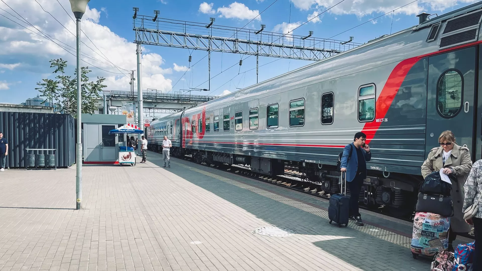 На три дня между Ростовом-на-Дону и Лихой перестанут ходить поезда