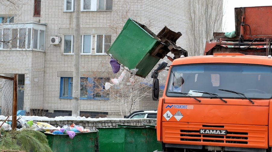 Ростовский мусорный оператор заложил мусоровозы в микрофинансовой компании