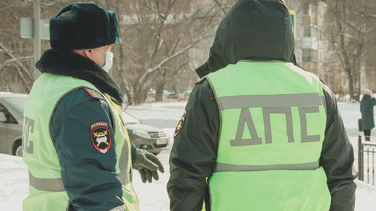 Экс-сотрудник ГИБДД в Ростове пойдет под суд за получение 60 взяток от водителей