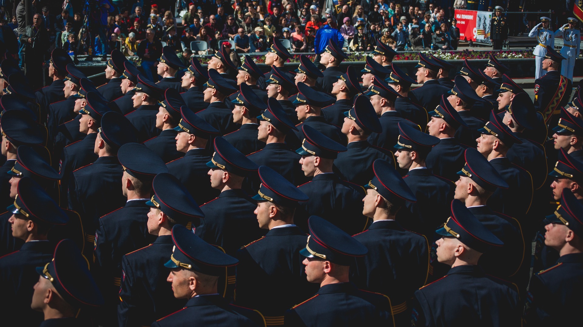 Более 300 жителей Таганрога отправятся в армию этим летом