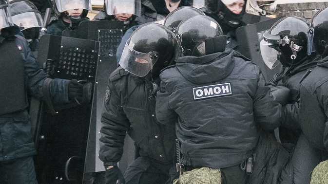 В Ростове полиция задержала членов ОПГ, заработавшей на нелегальном обнале 350 млн