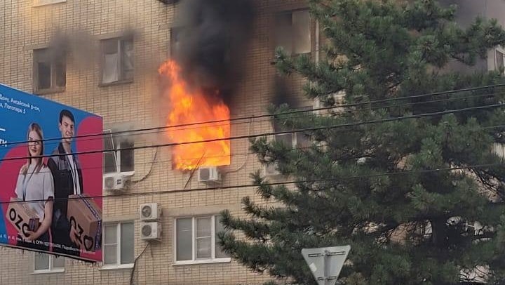 Взрыв произошел в пятиэтажке в Азове 21 сентября