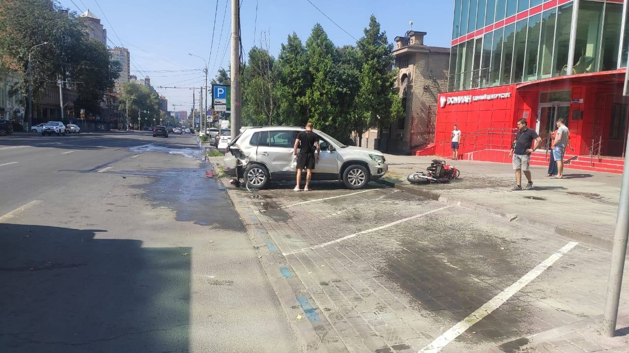 Мотоциклист погиб в результате ДТП в центре Ростова