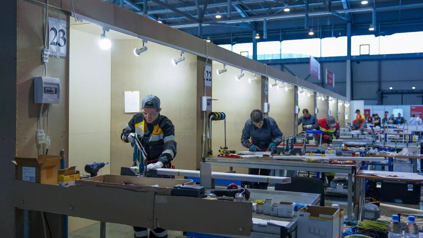 Губернатор Голубев объявил, что в Ростовской области запустят 15 производств